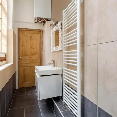 Lägenhet Le Lanterne - Place Des Terreaux 2 Bedrooms Lyon